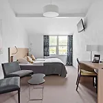 Hotel Western 3*