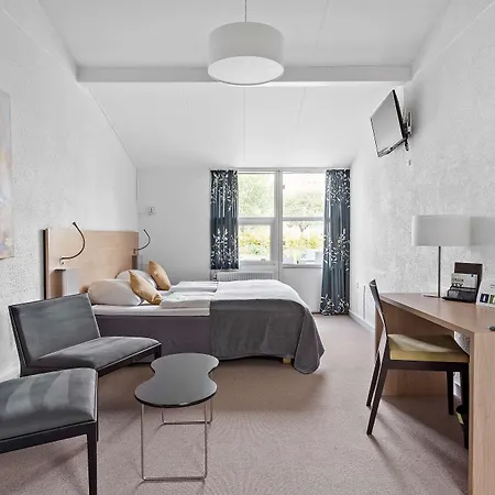 Hotel Western 3*